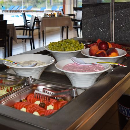 Zoes Hotel & Suites Фалираки Экстерьер фото