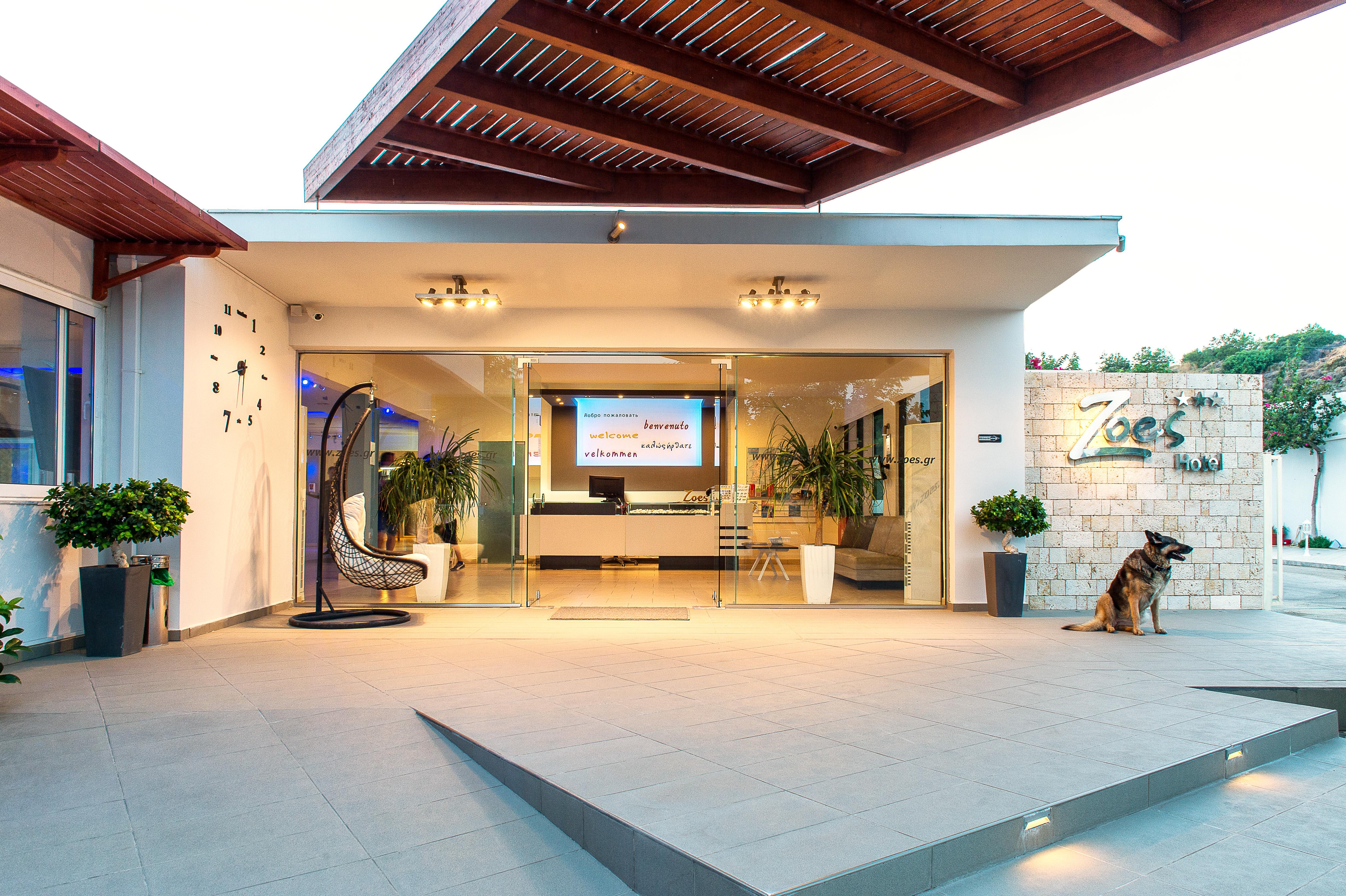 Zoes Hotel & Suites Фалираки Экстерьер фото