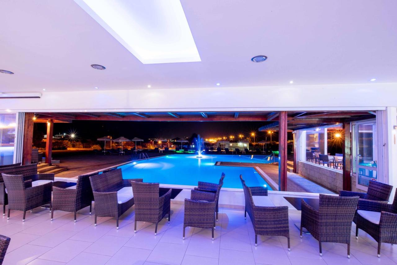Zoes Hotel & Suites Фалираки Экстерьер фото